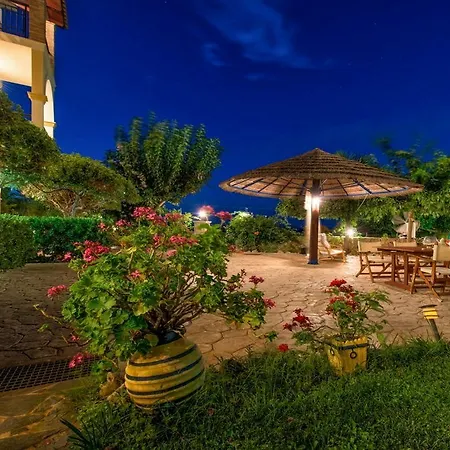 Calypso Apartament Amoudi